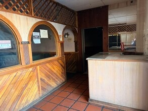 1000-1044 E Avenue K, Lancaster, CA à louer Photo intérieure– Image 1 sur 4