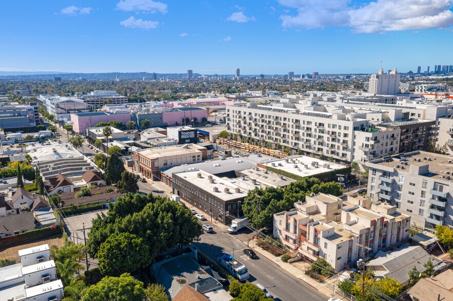 6600 Lexington Ave, Los Angeles, CA à vendre - Photo principale – Image 1 sur 18