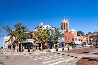 Plus de détails pour 110 W Washtenaw St, Lansing, MI - Local commercial à louer