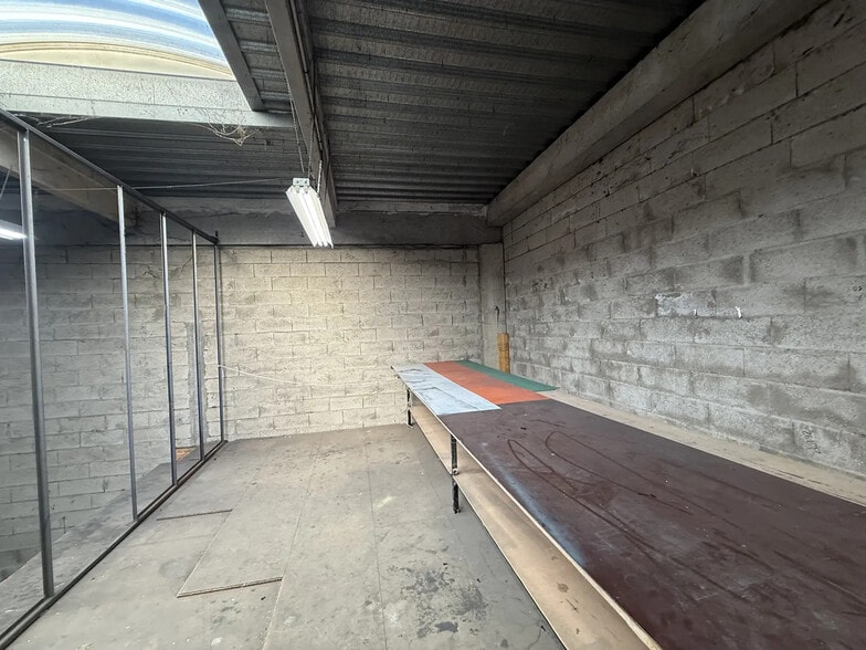 Industriel/Logistique dans Villetaneuse à louer - Photo intérieure – Image 3 sur 4