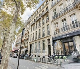 43 Avenue Marceau, Paris à louer Photo de l’immeuble– Image 1 sur 5