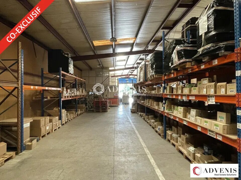 Local d'activités dans Gradignan à vendre Photo de l’immeuble– Image 1 sur 7