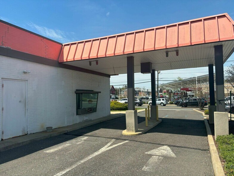 2 S White Horse Pike, Somerdale, NJ à louer - Photo de l’immeuble – Image 3 sur 6