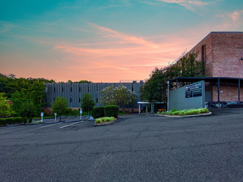 500 Office Park Dr, Birmingham, AL à vendre - Photo de l’immeuble – Image 1 sur 10