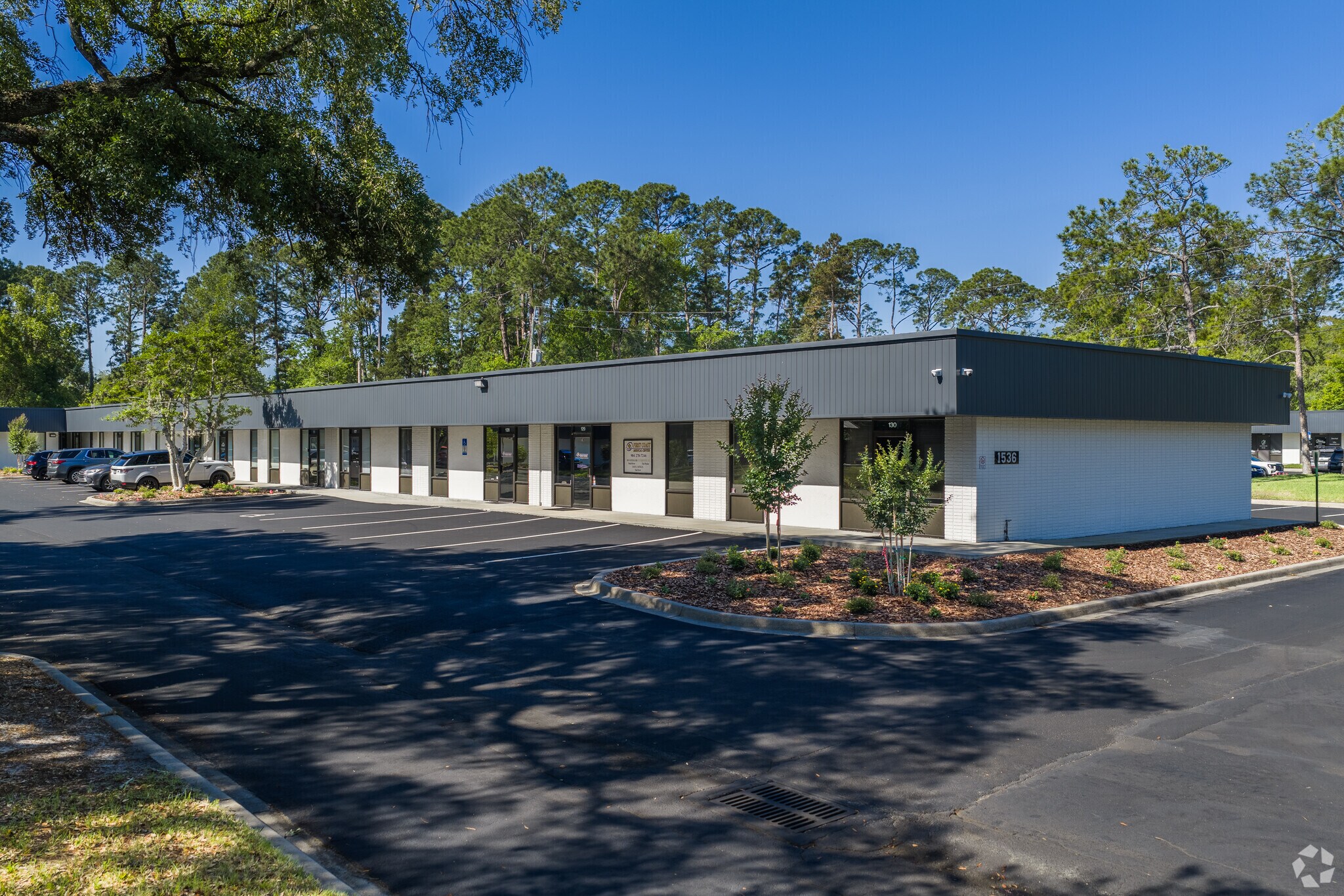 1530 Kingsley Ave, Orange Park, FL à louer Photo de l’immeuble– Image 1 sur 11