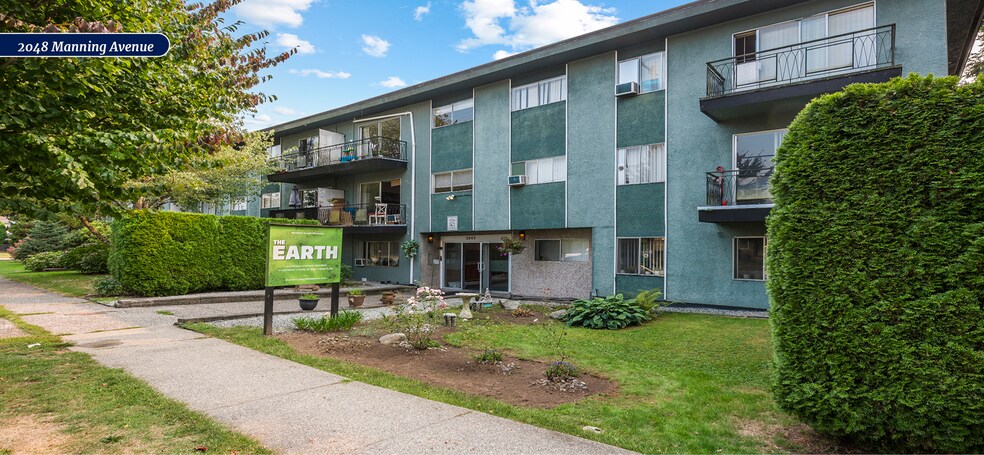 2048-2060 Manning Avenue portefeuille de 2 biens à vendre sur LoopNet.fr - Photo de l’immeuble – Image 3 sur 8