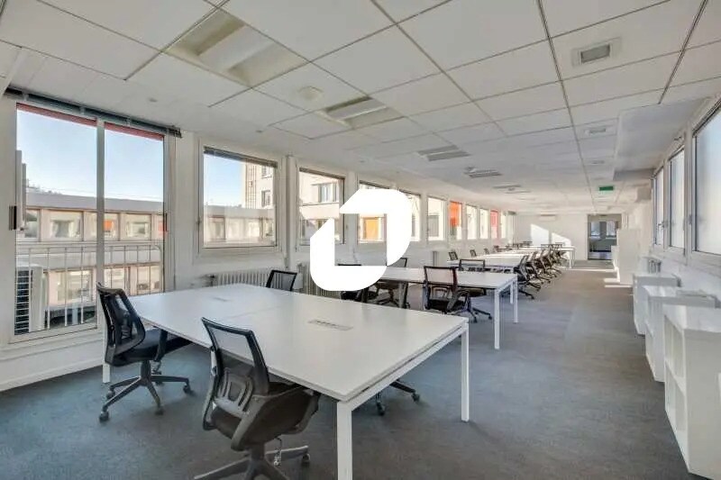 Bureau dans Paris à louer - Photo de l’immeuble – Image 2 sur 9