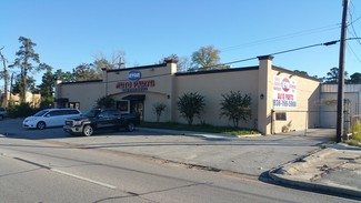 Plus de détails pour 2004 N Frazier St, Conroe, TX - Local d'activités à louer