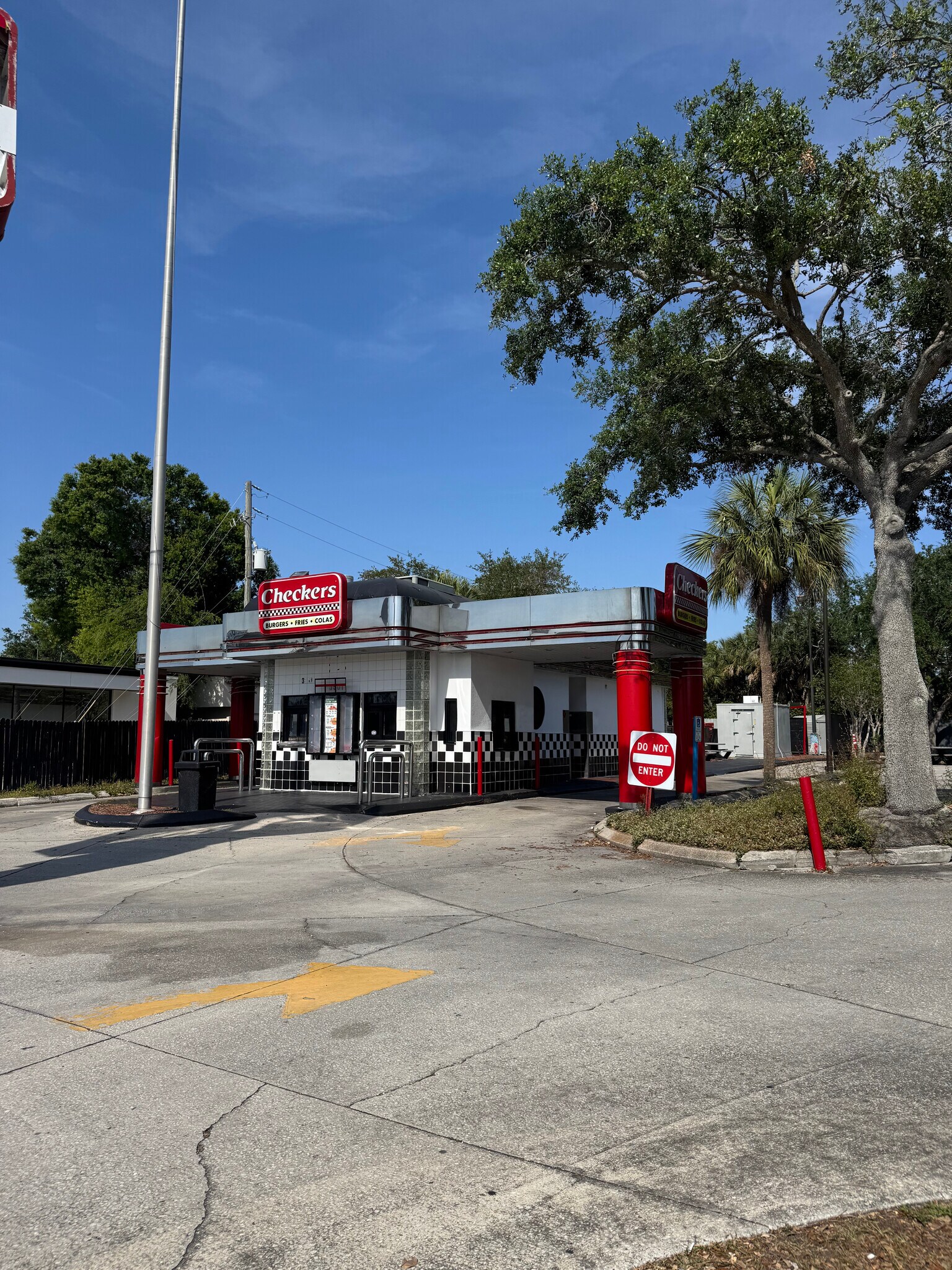 3501 34th St N, Saint Petersburg, FL à louer Photo de l’immeuble– Image 1 sur 7