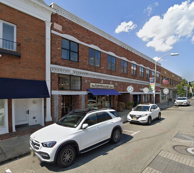 219-225 E Broad St, Westfield, NJ à louer - Photo de l’immeuble – Image 1 sur 1