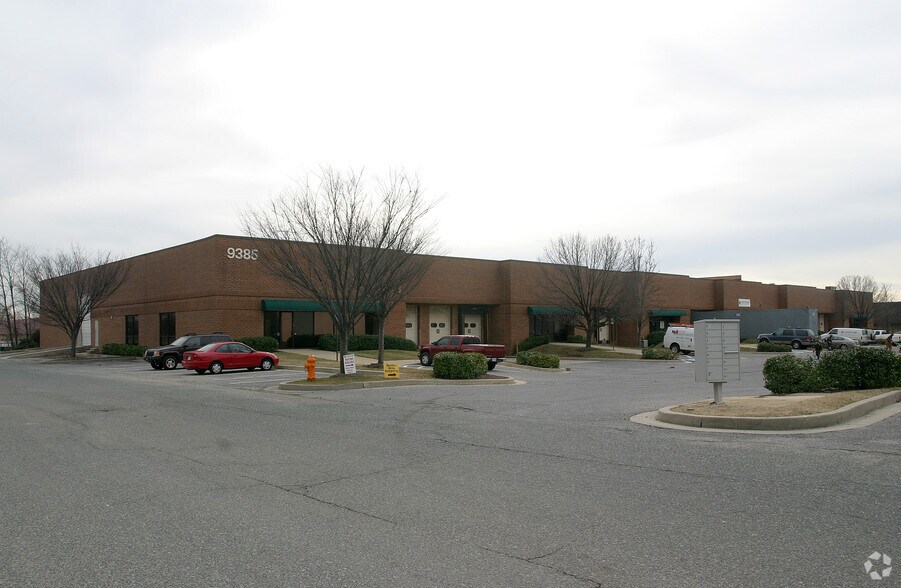 9385 Washington Blvd N, Laurel, MD à louer - Photo de l’immeuble – Image 2 sur 20