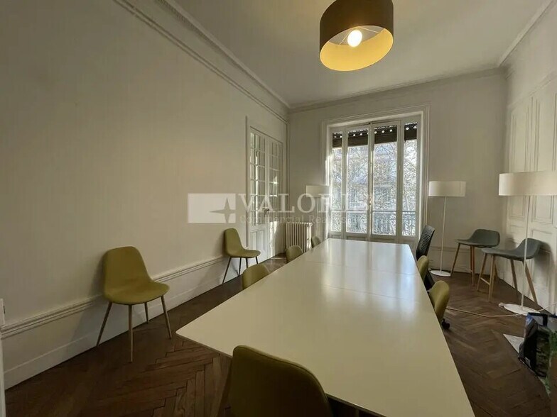 Bureau dans Lyon à louer - Photo de l’immeuble – Image 3 sur 6