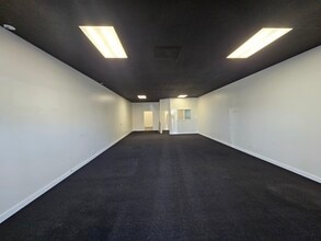 11660-11790 Firestone Blvd, Norwalk, CA à louer Photo intérieure– Image 1 sur 3