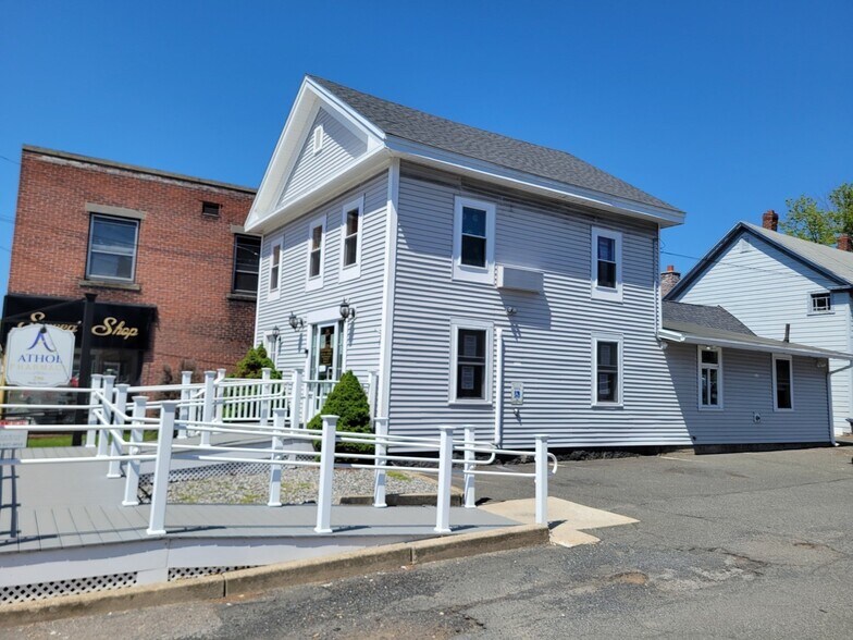 290 Main St, Athol, MA à vendre - Photo de l’immeuble – Image 2 sur 7