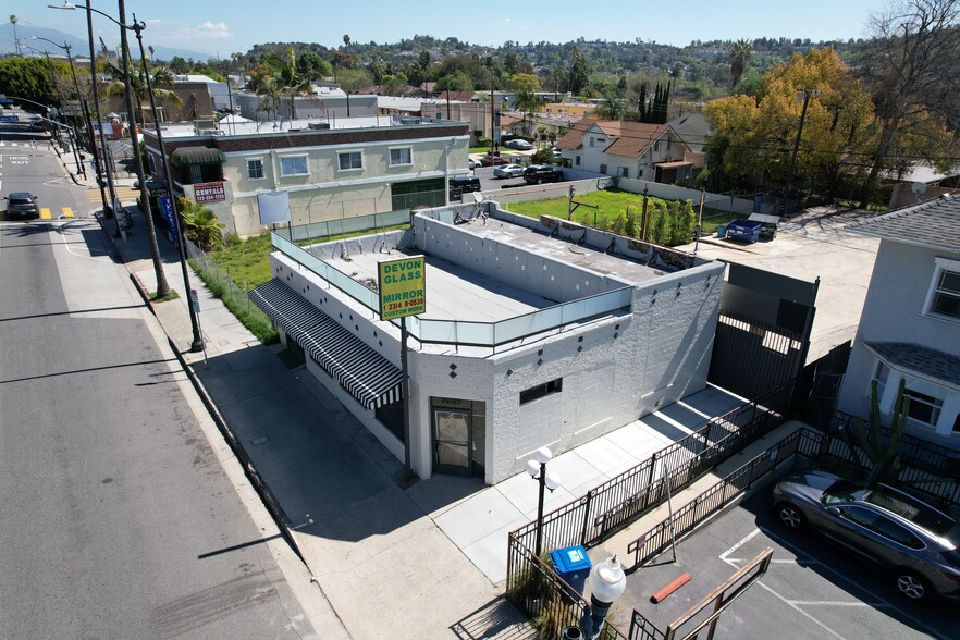 5320 N Figueroa St, Los Angeles, CA à vendre - Photo de l’immeuble – Image 3 sur 9