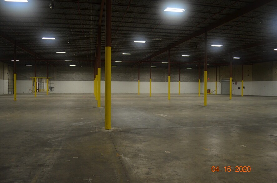 8530 Market St, Houston, TX à louer - Photo de l’immeuble – Image 2 sur 8