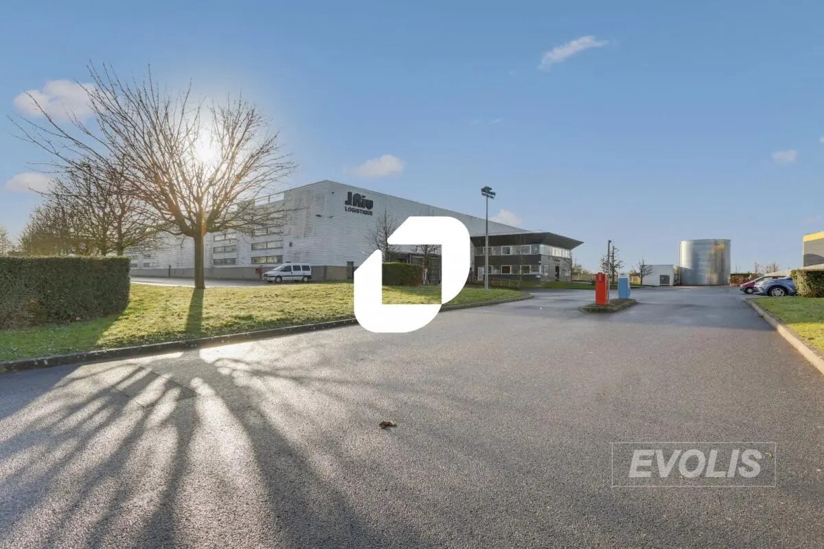 Industriel/Logistique dans Saint-Michel-sur-Orge à louer Photo de l’immeuble– Image 1 sur 16