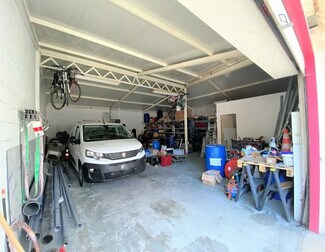 Plus de détails pour Industriel/Logistique à louer