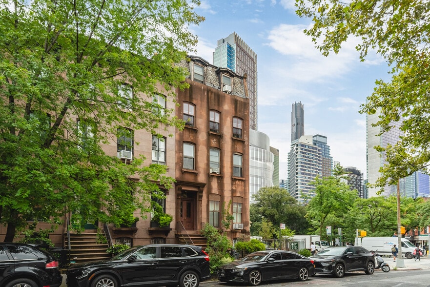 92 Fort Greene Pl, Brooklyn, NY à vendre - Photo de l’immeuble – Image 2 sur 34