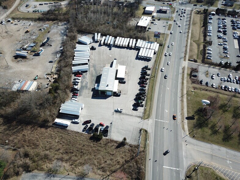 429 Myatt Dr, Madison, TN à louer - Photo principale – Image 3 sur 5