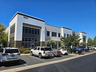 Plus de détails pour 5814-5826 Lonetree Blvd, Rocklin, CA - Local d'activités à louer