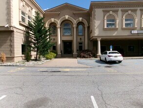 24 Newark Pompton Tpke, Little Falls, NJ à louer Photo de l’immeuble– Image 1 sur 5