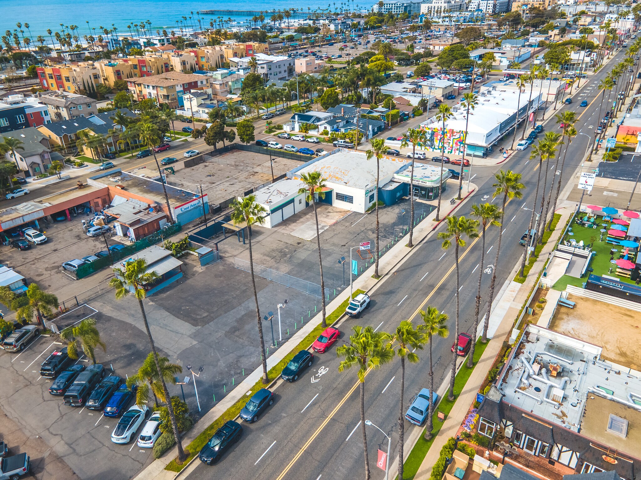 501-515 S Coast Hwy, Oceanside, CA à louer Photo principale– Image 1 sur 9