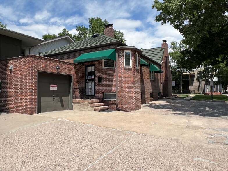 2606 W Alamo & 5765 S Curtice Street portefeuille de 2 biens à vendre sur LoopNet.fr - Photo de l’immeuble – Image 3 sur 34