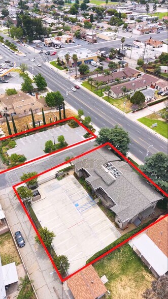 437 N Riverside Ave, Rialto, CA à vendre - Vidéo sur l’annonce professionnelle – Image 2 sur 28