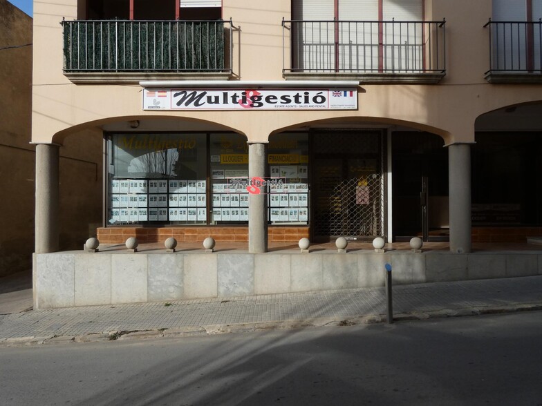 Immeuble residentiel dans Calonge i Sant Antoni, Gerona à vendre - Photo de l’immeuble – Image 3 sur 4