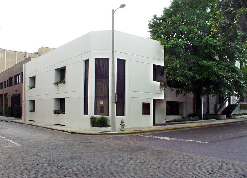 126 E Jefferson St, Orlando, FL à louer - Photo de l’immeuble – Image 2 sur 19