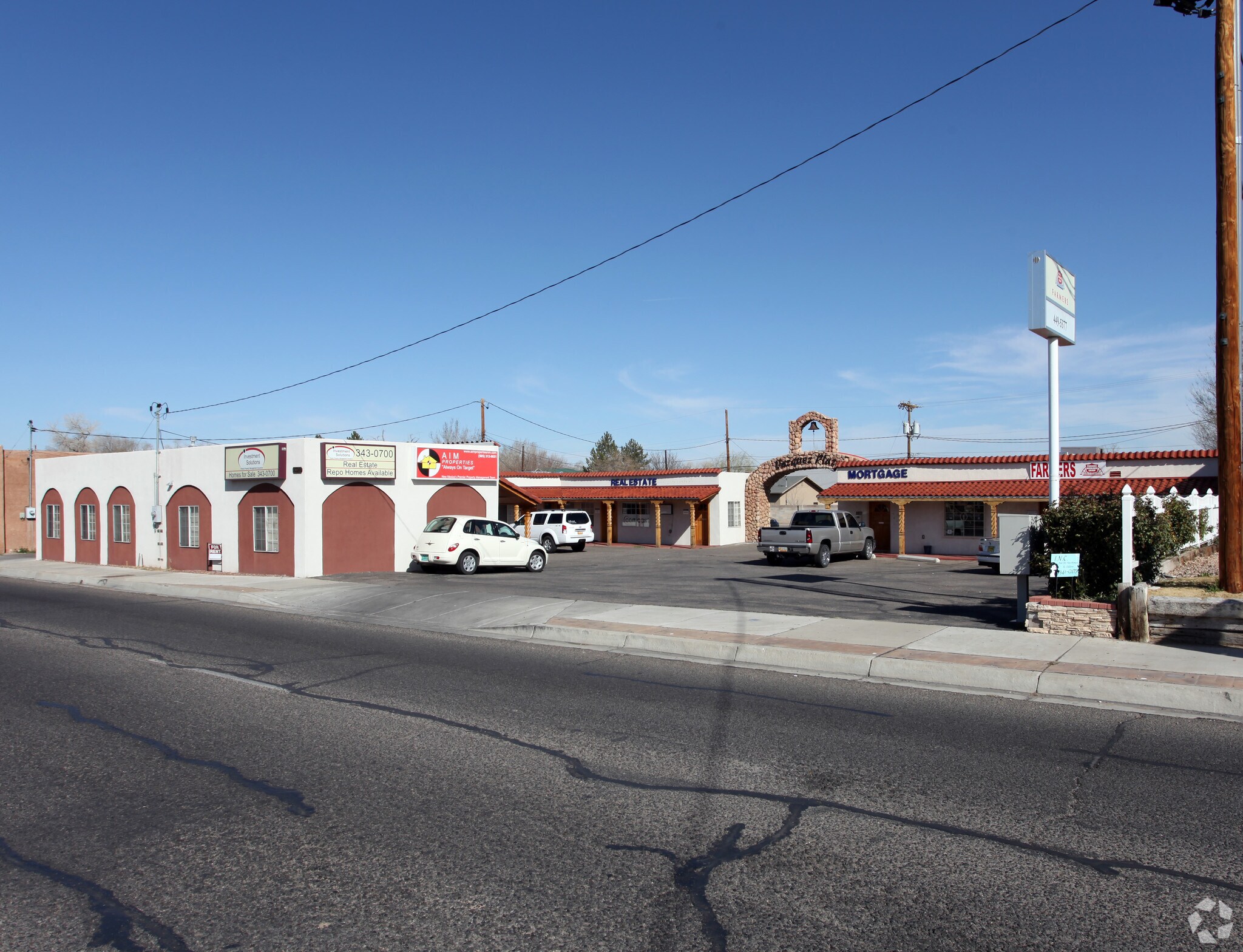 405 montano Rd NW, Albuquerque, NM à louer Photo principale– Image 1 sur 7