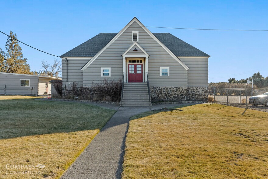 22025 NE Butler Market Rd, Bend, OR à vendre - Photo principale – Image 1 sur 34