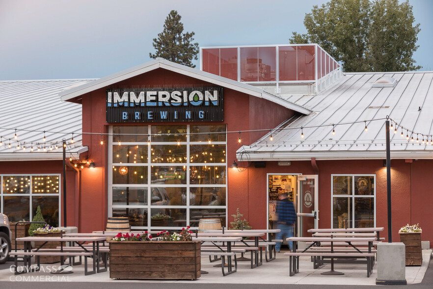 500 SW Industrial Way, Bend, OR à louer - Photo de l’immeuble – Image 3 sur 14
