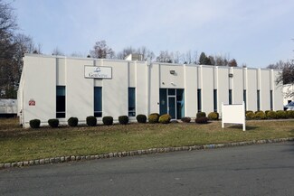 Plus de détails pour 341 Kaplan Dr, Fairfield, NJ - Industriel/Logistique à louer