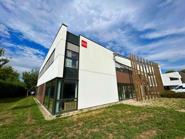 15 Rue Jacobi-Netter, Strasbourg à louer - Photo de l’immeuble – Image 1 sur 2