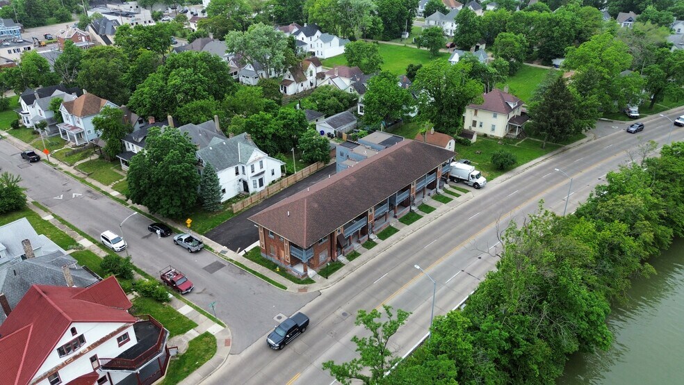 1501-1515 Riverside Dr, Dayton, OH à vendre - Photo de l’immeuble – Image 2 sur 20
