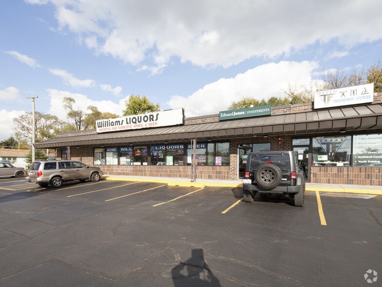925-929 S York St, Elmhurst, IL à louer - Photo principale – Image 1 sur 11