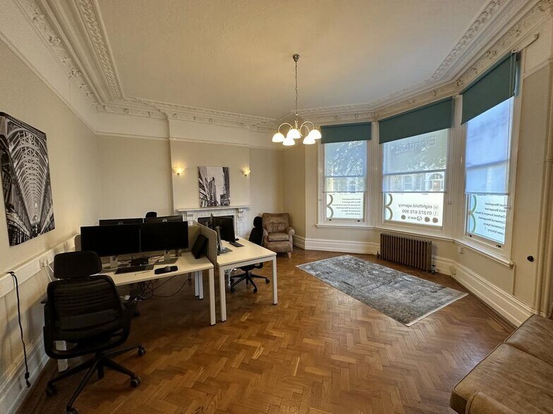 40 Wilbury Rd, Hove à louer - Photo de l’immeuble – Image 2 sur 10