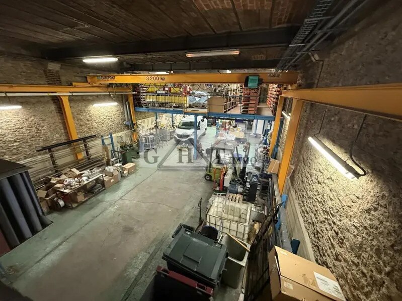 Industriel/Logistique dans Argenteuil à vendre Photo de l’immeuble– Image 1 sur 12
