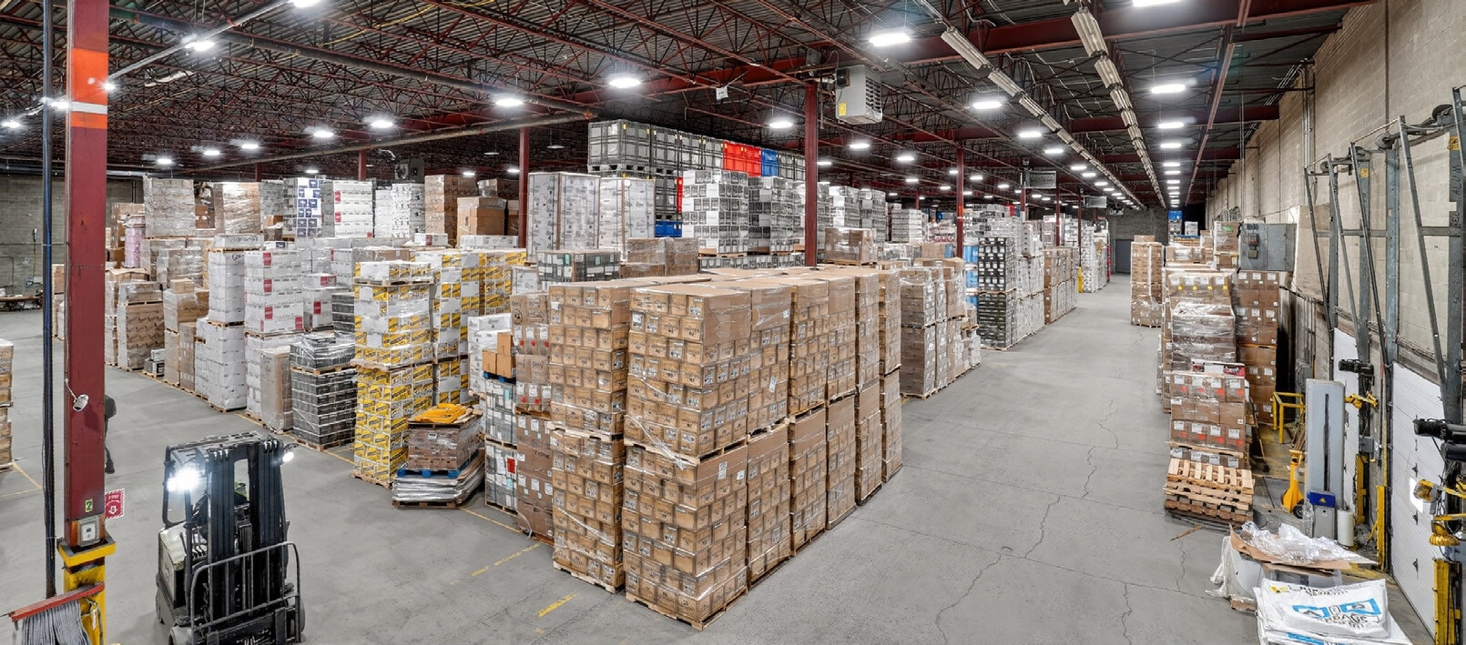 2515-2525 Rue Lapierre, Montréal, QC à louer Photo intérieure– Image 1 sur 4