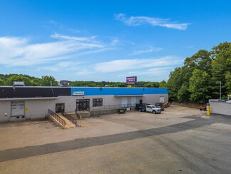 Plus de détails pour 240 Wood Rd, Braintree, MA - Industriel/Logistique à louer