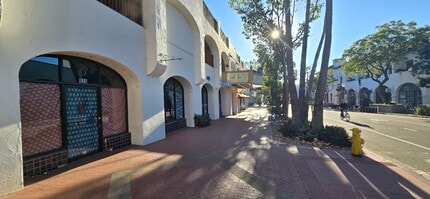 918 State St, Santa Barbara, CA à louer Photo de l’immeuble– Image 2 sur 9