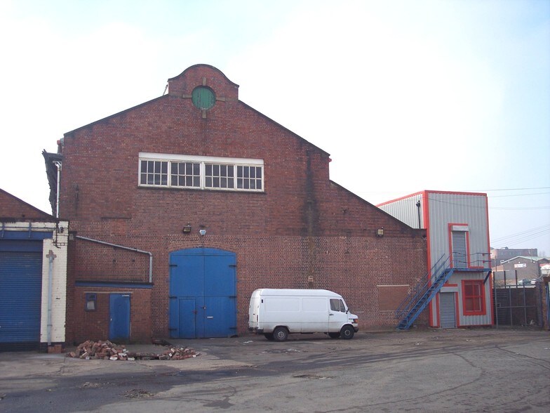 Downing St, Smethwick à louer - Photo de l’immeuble – Image 2 sur 3