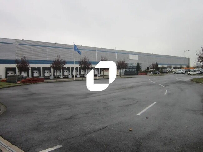 Plus de détails pour Industriel/Logistique à louer