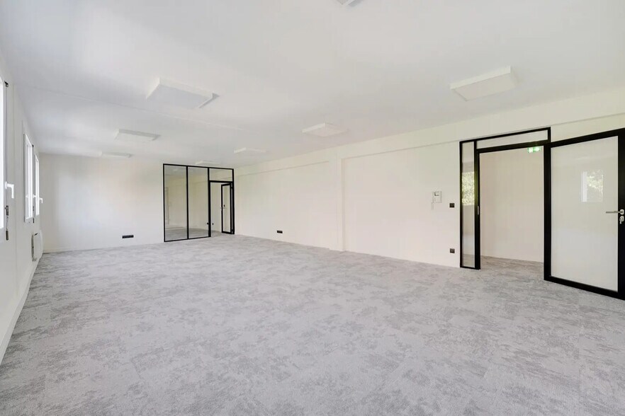 2 Rue Des Chênes Emeraudes, Cergy à louer - Photo intérieure – Image 3 sur 5