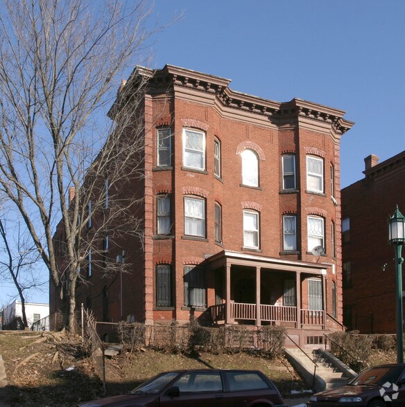 906 Park St, Hartford, CT à vendre - Photo de l’immeuble – Image 2 sur 3