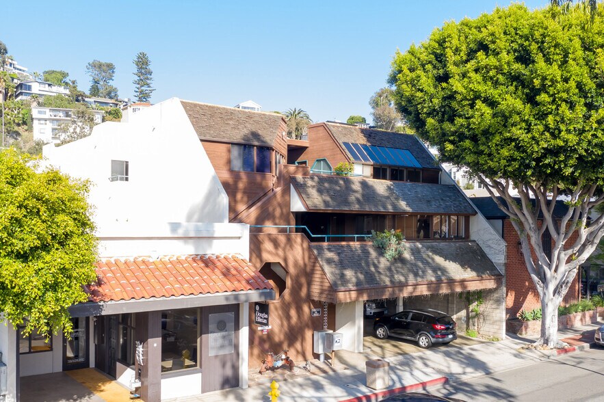 352 3rd St, Laguna Beach, CA à vendre - Photo de l’immeuble – Image 3 sur 10