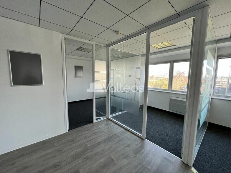 8 Avenue Yves Brunaud, Colomiers à louer - Photo de l’immeuble – Image 2 sur 24