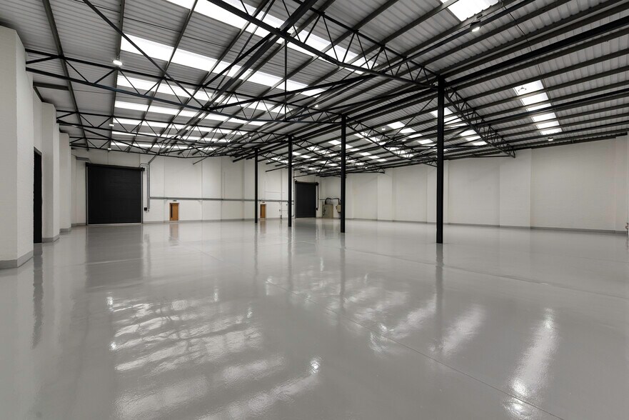 5 Oakfield Rd, Londres à louer - Photo de l’immeuble – Image 3 sur 5
